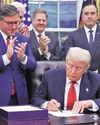 Trump signs deal to end govt shutdown34