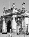 महाराष्ट्र: भाषा विवाद की राजनीति से सहमे उद्योग महाराष्ट्र: भाषा विवाद की राजनीति से सहमे उद्योग16