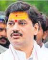 Oppn leaders, party rivals gun for Munde