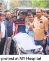 Docs stage protest at MYH, demand justice for Dr Sahu