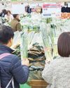 Korea's consumer prices rise at 2% level for 2nd month in Feb Korea's consumer prices rise at 2% level for 2nd month in Feb