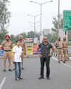 India and Pakistan clash on LoC; world urges restraint India and Pakistan clash on LoC; world urges restraint