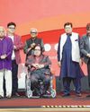 Two Pakistani legends honoured at SIBF2