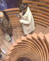 Spellbinding bookstores draw selfie snappers Spellbinding bookstores draw selfie snappers21
