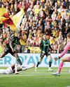 Lens close gap on leaders PSG, Lyon and Paris FC play draw63