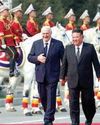 Kim welcomes Lukashenko with fanfare20