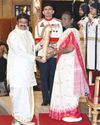 పద్మ అవార్డులను అందుకున్న ప్రముఖులు పద్మ అవార్డులను అందుకున్న ప్రముఖులు