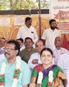 రిటైర్డ్ ఉద్యోగుల ఆందోళనతో దద్దరిల్లిన తెలంగాణ...14