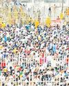 మేడారంలో మహా సందడి3