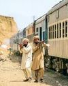 पाकिस्तान में ट्रेन हाईजैक, 214 यात्रियों को बनाया बंदी, मुठभेड़ में मारे गए 30 सैनिक पाकिस्तान में ट्रेन हाईजैक, 214 यात्रियों को बनाया बंदी, मुठभेड़ में मारे गए 30 सैनिक