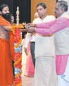 पतंजलि चिकित्सालय में एम्स, टाटा कैंसर सर गंगा राम के साथ मिलकर उपचार : रामदेव17