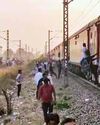 Jalgaon: 12 dead after passengers jump off train over fire rumour, run over by another7