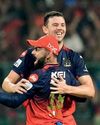 Hazelwood keeps up RCB's Josh Hazelwood keeps up RCB's Josh