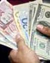 India's Forex Stocks Fall $2.065 Billion to $686.064 Billion50