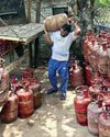 Govt Likely To Soon Compensate Oil Companies For LPG Losses Govt Likely To Soon Compensate Oil Companies For LPG Losses73