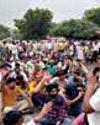 Over 30 days in, DU non-teaching staff protest sees no breakthrough15