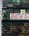 Yamuna level drops below warning mark25