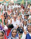 Minister Sood leads Tiranga Yatra in Janakpuri23
