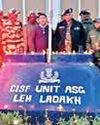 CISF DG celebrates Diwali with troops at Leh airport32
