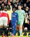 10-man Everton beat United 1-0 despite Gueye’s bizarre red card90