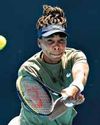 Venus Williams loses match, wins hearts71