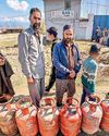 Centre assures ample LPG supply, yet rush continues1