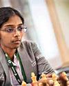 Pragg out of picture, spotlight sole leader Vaishali at Candidates86