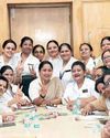 CM Rekha's surprise tribute to nurses25