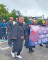 Pacaltsdorp se manne staan teen geweld Pacaltsdorp se manne staan teen geweld12