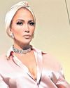 Jennifer Lopez drips in diamonds
