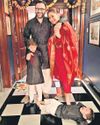 Kareena soaks in fun vibes with her own band Kareena soaks in fun vibes with her own band