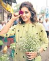 Raashii embraces the Mumbai's spirit with locals65