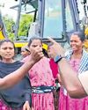 Podu land: Tribals, foresters clash25