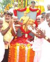 வீரன் அழகு முத்துக்கோன் சிலைக்கு யாதவ மகாசபைத் தலைவர் நாசே. ராமச்சந்திரன் மரியாதை!37