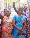அடிப்படை வசதிகள் இன்றி தவிப்பதால் தேர்தலை புறக்கணிப்பதாக 35-ஆவது வார்டு மக்கள் போராட்டம்! அடிப்படை வசதிகள் இன்றி தவிப்பதால் தேர்தலை புறக்கணிப்பதாக 35-ஆவது வார்டு மக்கள் போராட்டம்!17