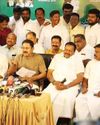 அ.தி.மு.க. எம்.எல்.ஏ.க்களுடன் எடப்பாடி இன்று ஆலோசனை! அ.தி.மு.க. எம்.எல்.ஏ.க்களுடன் எடப்பாடி இன்று ஆலோசனை!15
