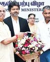 முதல்வர் விஜய் முன்னிலையில் வி.சி.க., முஸ்லிம் லீக் அமைச்சர்கள் பதவியேற்பு! முதல்வர் விஜய் முன்னிலையில் வி.சி.க., முஸ்லிம் லீக் அமைச்சர்கள் பதவியேற்பு!5