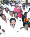 தே.ஜ. கூட்டணி தொகுதிப் பங்கீடு இன்று அறிவிப்பு! தே.ஜ. கூட்டணி தொகுதிப் பங்கீடு இன்று அறிவிப்பு!5