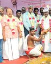 சாலபுத்தூர் ஏரியை சீரமைக்கும் பணியை மஸ்தான் எம்எல்ஏ தொடங்கி வைத்தார் சாலபுத்தூர் ஏரியை சீரமைக்கும் பணியை மஸ்தான் எம்எல்ஏ தொடங்கி வைத்தார்
