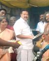 திமுக அரசின் சாதனை துண்டு பிரசுரம் வழங்கல் திமுக அரசின் சாதனை துண்டு பிரசுரம் வழங்கல்