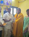 புதுவை மாநிலத்தில் பிளஸ் 2 தேர்வில் முதலிடம் வென்ற மாணவி பூஜாவுக்கு சம்பத் எம்.எல்.ஏ பரிசு புதுவை மாநிலத்தில் பிளஸ் 2 தேர்வில் முதலிடம் வென்ற மாணவி பூஜாவுக்கு சம்பத் எம்.எல்.ஏ பரிசு