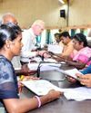 திண்டுக்கல்லில் மக்கள் குறைதீர்க்கும் நாள் கூட்டம்23