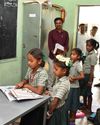 தளவாய் அள்ளி ஊராட்சி ஒன்றிய நடுநிலைப் பள்ளியில் தருமபுரி ஆட்சியர் ஆய்வு12