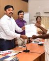 பயனாளிகளுக்கு பட்டா திருத்த ஆணை ஆட்சியர் சதீஸ் வழங்கினார்17