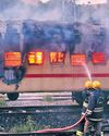 Nine from UP killed in tourist coach fire at Madurai Nine from UP killed in tourist coach fire at Madurai3