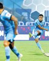 Mumbai overcome Chennaiyin fight