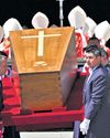 Pope Laid to Rest as 4 Lakh Mourners Bid Last Goodbye Pope Laid to Rest as 4 Lakh Mourners Bid Last Goodbye