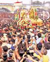 Lord Kallalagar enters Vaigai, sea of humanity converges in Madurai