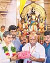 Politicos Make a Beeline for Madurai Murugan Event14