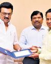CM flags off 80 pink patrol cars in 8 municipal corpns CM flags off 80 pink patrol cars in 8 municipal corpns16